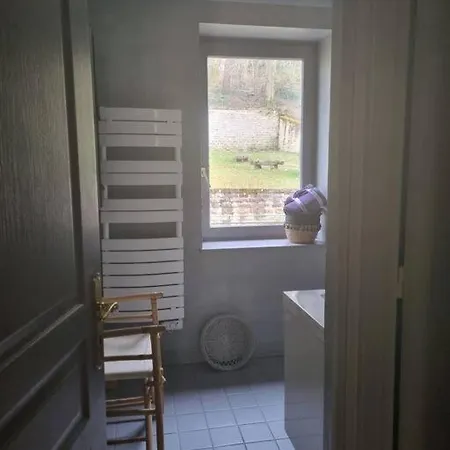 L'ourse, Epinal,tres Bel Quartier Port * Épinal